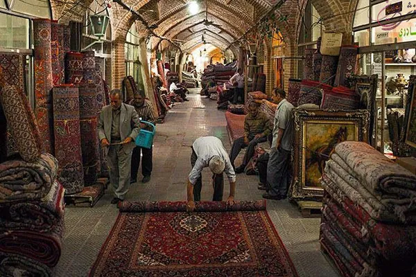 بازار فرش کاشان کجاست